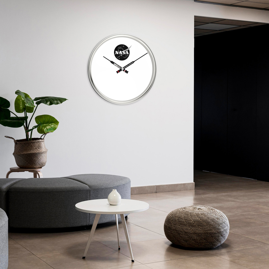 Nasa_logo_theme _Clock