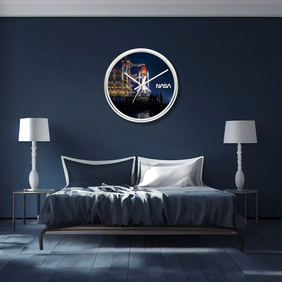 nasa_rocket_shuttle_clock