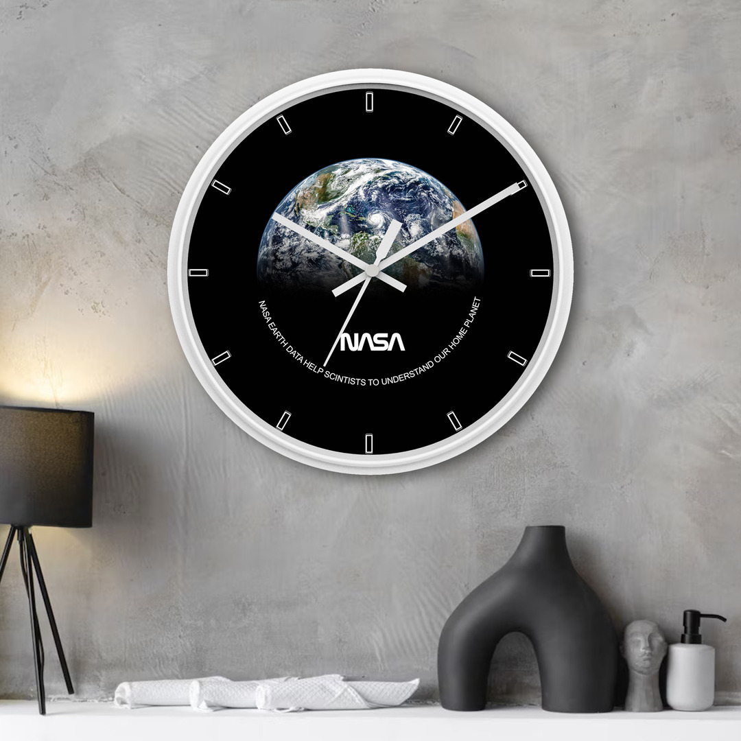 nasa_home_planet_clock