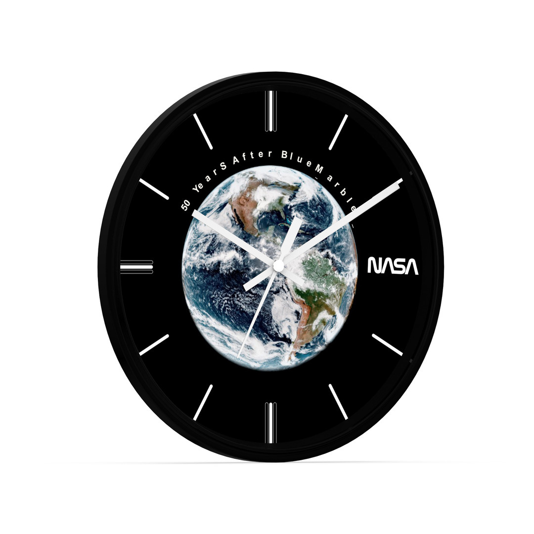 NASA Blue Marble Clock